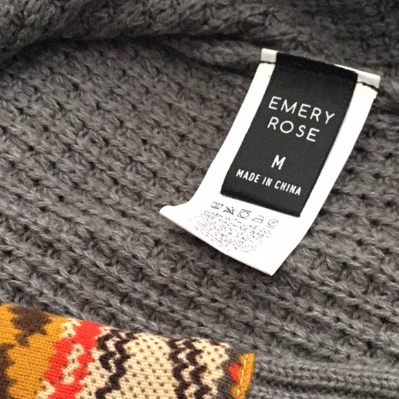 NWT sweater with “patchwork” on sleeves, size M, by SHEIN\Emery Rose. Fits big. - Picture 4 of 9